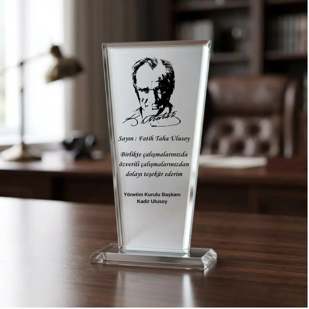 Kristal Plaketler – KRP-005 – Plaket - Masa İsimlikleri